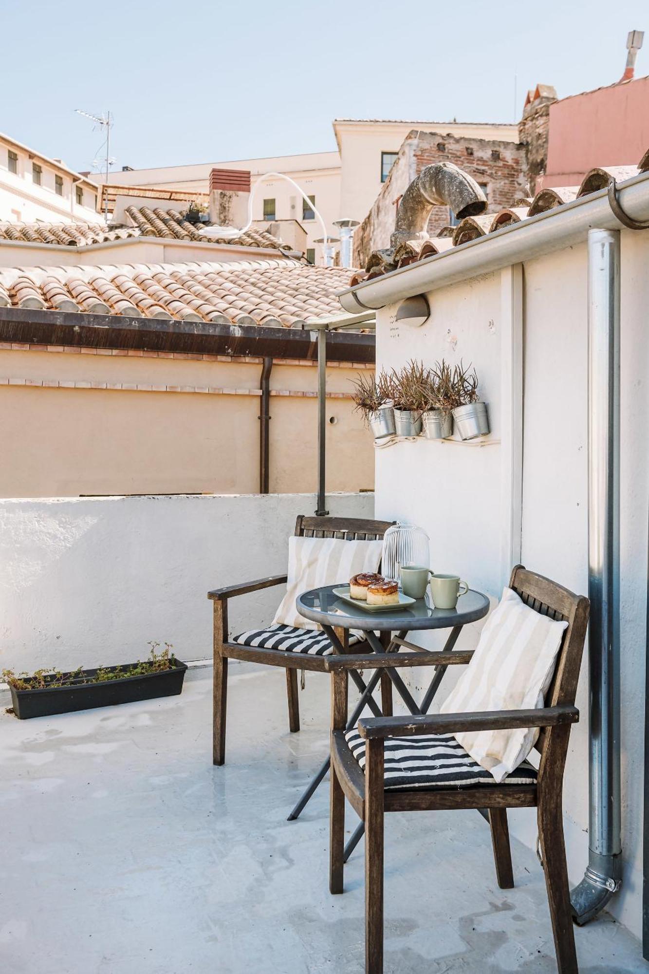 Romantic Duplex With Terrace And Great Views Girona Exteriér fotografie