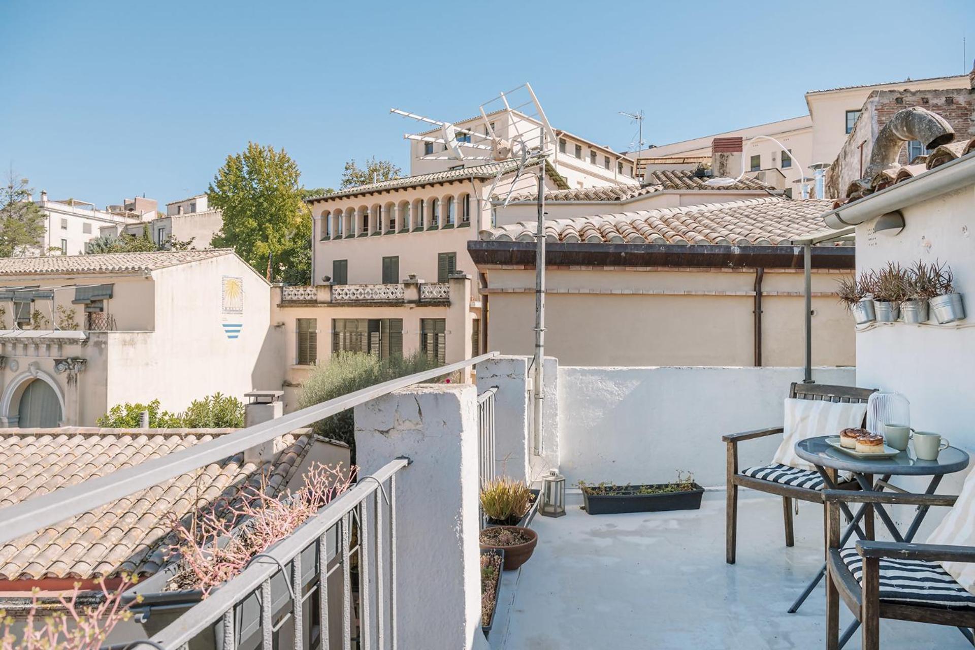 Romantic Duplex With Terrace And Great Views Girona Exteriér fotografie