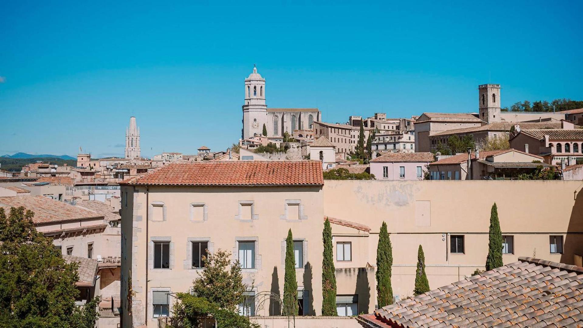 Romantic Duplex With Terrace And Great Views Girona Pokoj fotografie