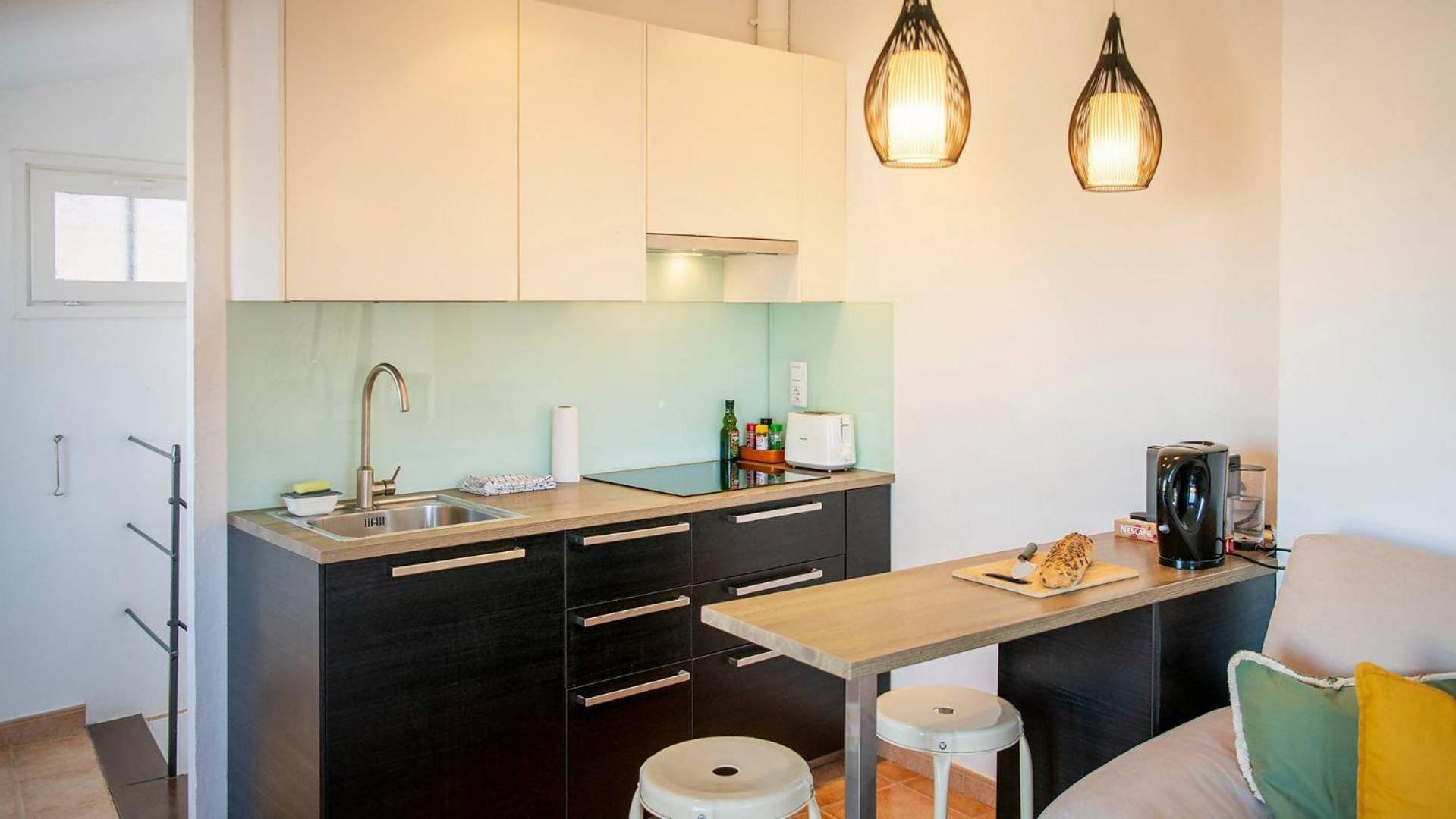 Romantic Duplex With Terrace And Great Views Girona Pokoj fotografie