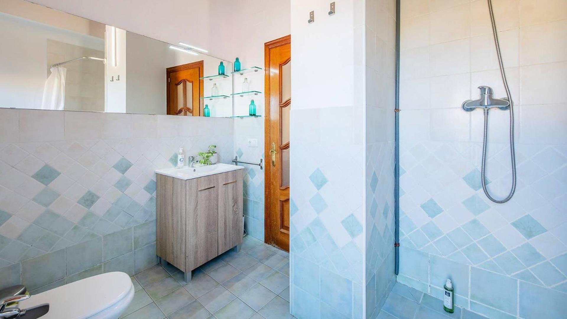 Romantic Duplex With Terrace And Great Views Girona Pokoj fotografie